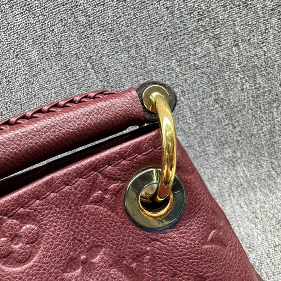 Louis Vuitton Artsy MM Leather Shoulder Bag ccofb1399-102525 - Picture 6 of 15